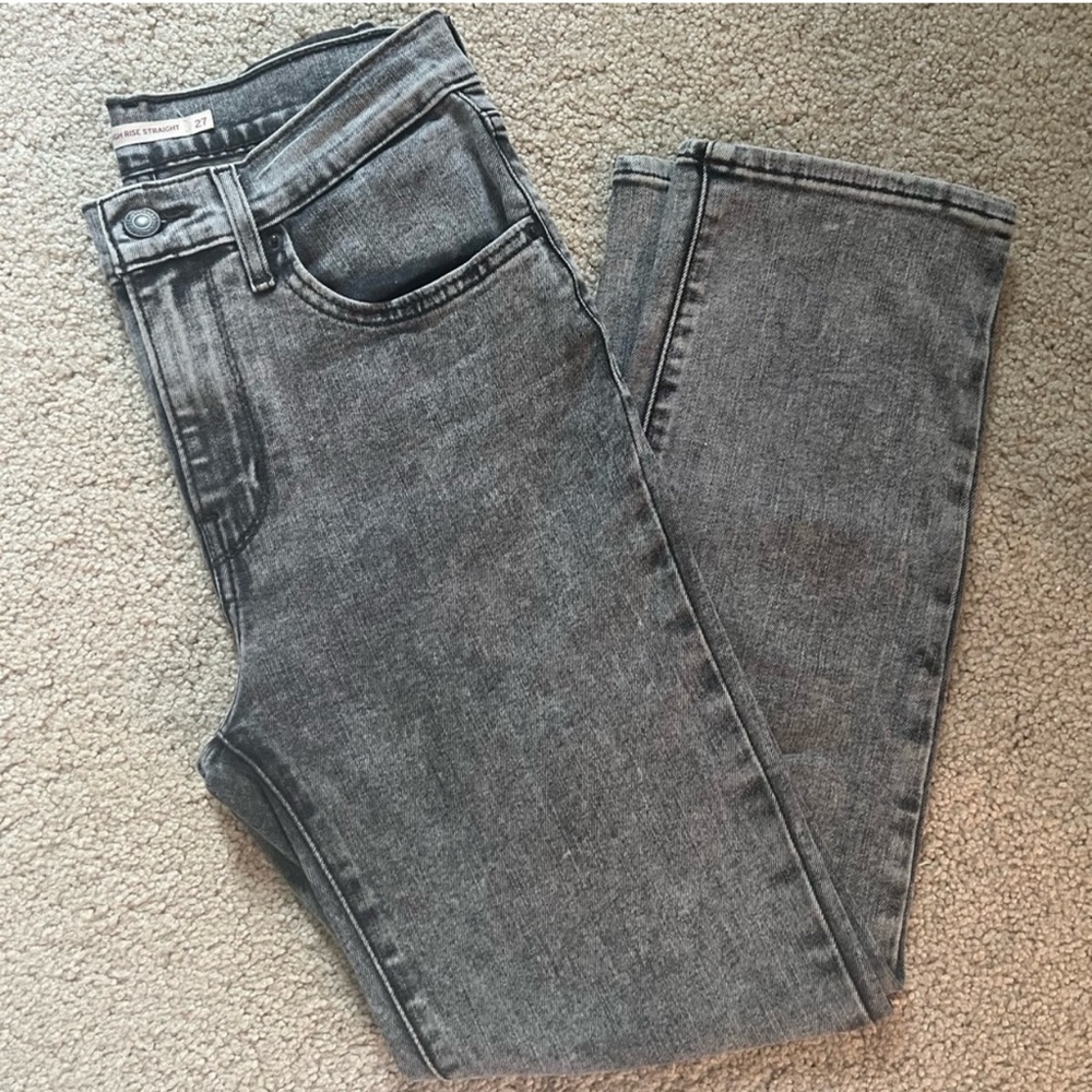 Levi’s 724 high rise straight jeans